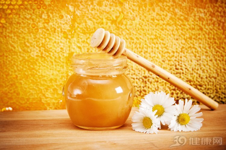 蜂蜜水被稱為“黃金水”，5種人卻不敢碰，有你嗎？