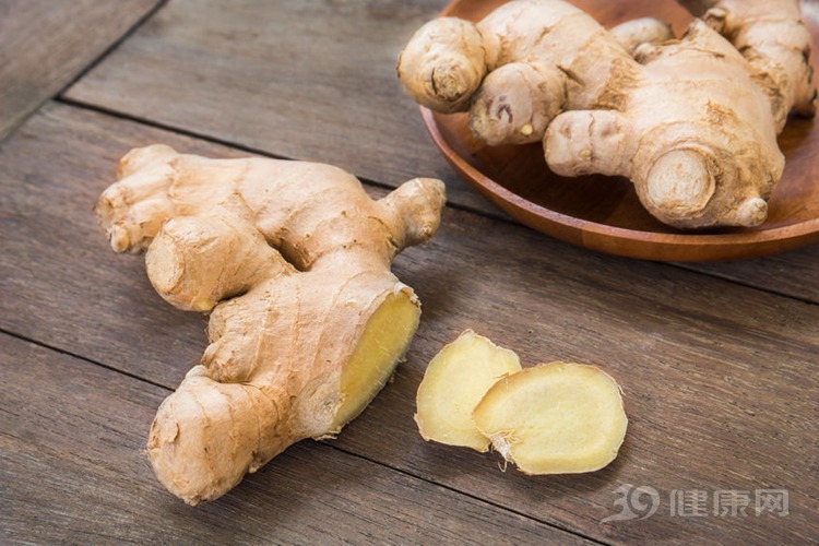 實話告訴你：生薑是治4種病的“好葯”！難怪很多人搶着吃
