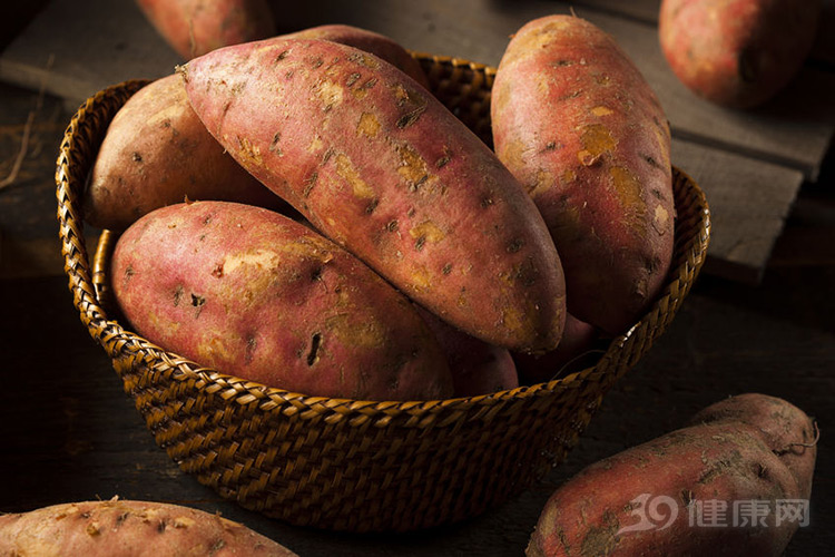 吃對晚餐，長壽不難！照這5條吃，可以甩掉不少病