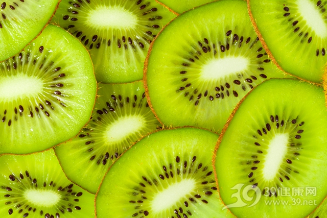 想要越吃越年輕，4種強化血管的食物來幫忙