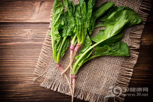 （提問）這3種食物富含營養，為什麼吃多了會傷害身體？