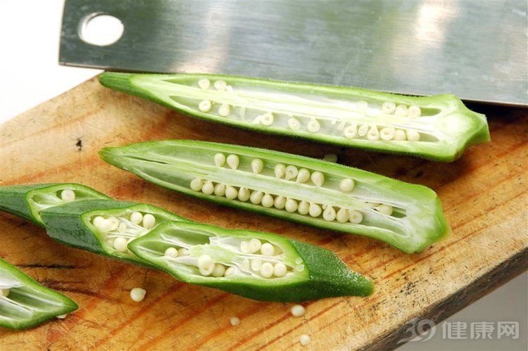 秋葵再好，也禁不住“亂吃”！這4大禁忌，很多人都忘了