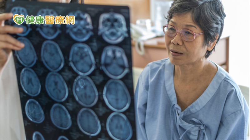 1／10中風病友一年內復發　醫籲做好「這」些事_酒糟皮膚炎
