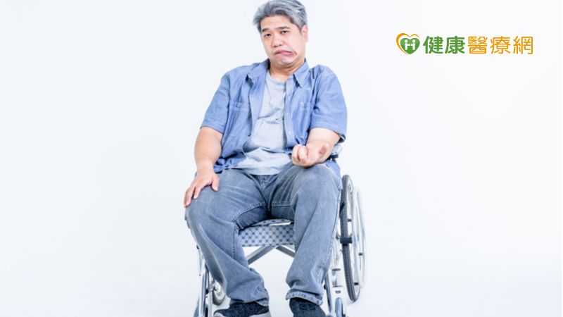 中風痊癒就不用吃藥？醫：千萬毋湯！_頭型矯正